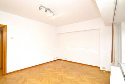 Apartament cu 4 camere decomandat în Unirii - 23