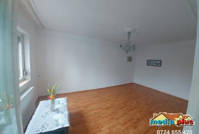 Apartament cu 3 camere semidecomandat în Dunărea - 6