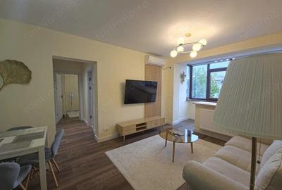 Apartament 3 camere, Tomis 2 renovat, mobilat, utilat, 59 mp, etaj 3/4. - 3