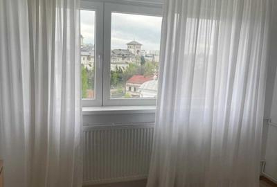 Apartament cu 3 camere, mobilat în Centrul Civic - 4