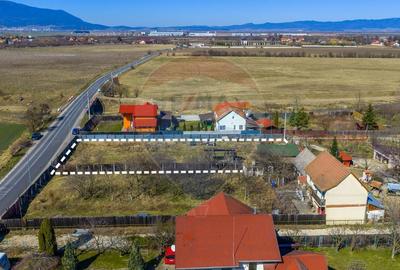 Teren Construcții intravilan de 1350 mp, în Stupini - 3