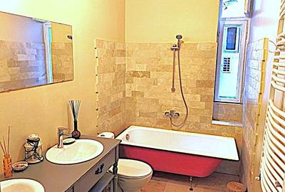 DIRECT PROPRIETAR - Oferim spre închiriere casa 120 mp utili - curte 300 mp - 9