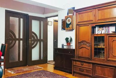 Vand apartament 3 camere Bro?teni, Buzau - 107.000 E negociabil