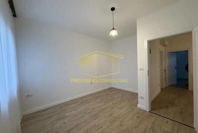 Casă cu 5 camere cu Teren 295 Mp în Giroc