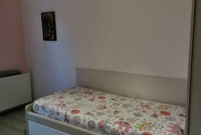 Apartament cu 3 camere decomandat în Florești - 1