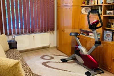 Apartament cu 3 camere decomandat, mobilat în Central - 4
