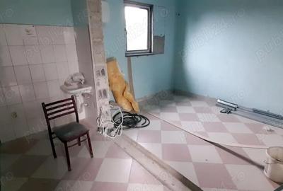 Spațiu comercial, de 160 mp, în Brătulești - 12