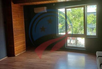 Spațiu comercial, de 377 mp, în Central - 5