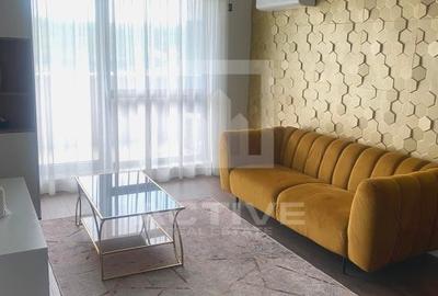 Apartament cu 3 camere, mobilat în Zorilor