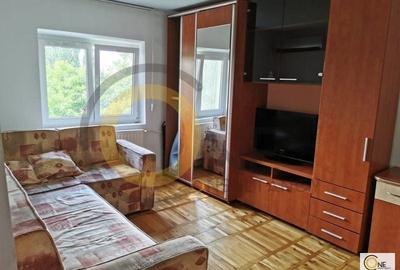Garsonieră decomandată, mobilată în Pajura - 1