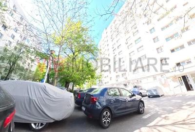 Apartament cu 2 camere decomandat în Theodor Pallady