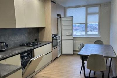 Apartament cu 2 camere decomandat în Calea Victoriei - 3