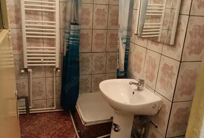 Garsonieră decomandată în Central - 2