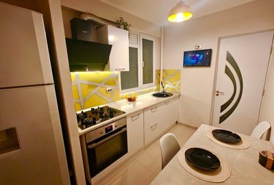 PROP Fix la METROU Eroii Revolutiei linie  directia cu Unirii Victoriei Pipera - 8