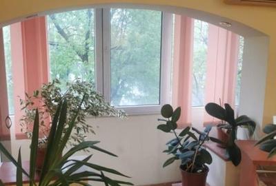 Apartament cu 3 camere, mobilat în Ferentari - 2