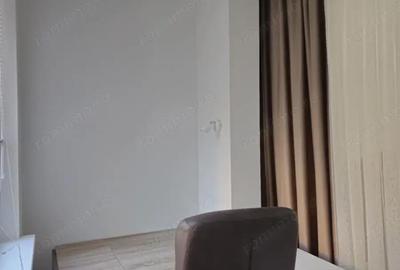 Garsonieră decomandată în Bucureștii Noi