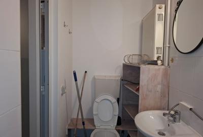 Apartament cu 2 camere semidecomandat în 1 Mai - 15