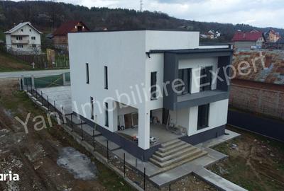 Casă cu 4 camere cu Teren 1000 Mp în Băiculești - 6