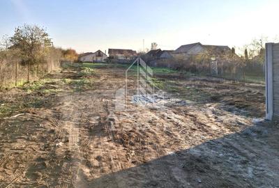 Teren Construcții intravilan de 847 mp, în Zădăreni - 2