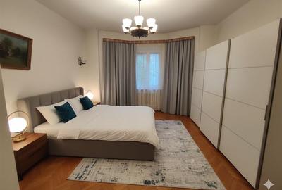 Vanzare apartament 3 camere in bloc mic, Polona - 5