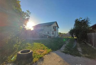 Casă cu 5 camere cu Teren 920 Mp în Domnești - 14