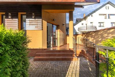 Spatiu de inchiriat in Tractorul - 125 mp, renovat - 3