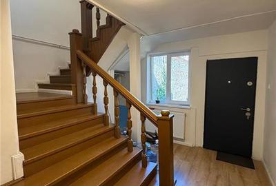 Casă cu 4 camere cu Teren 700 Mp în Ultracentral - 2