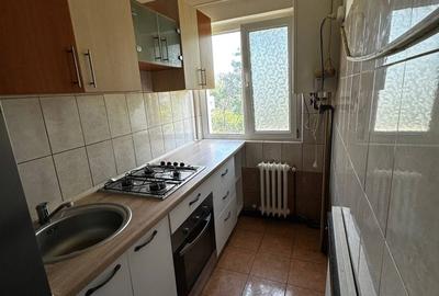 Apartament cu 2 camere semidecomandat în Alexandru cel Bun - 4