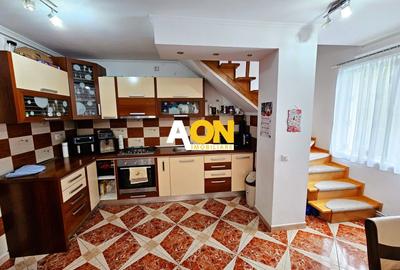 Apartament cu 3 camere decomandat, mobilat în Cetate