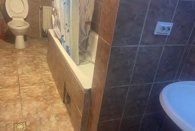 Garsonieră decomandată în Central - 7