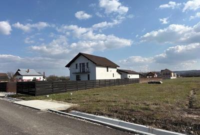 Teren de 686 mp, în Central - 5