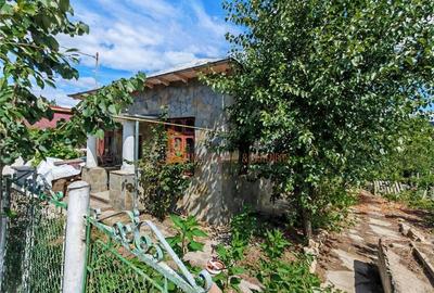 Casa tip parter zona Sarata Monteoru - 1