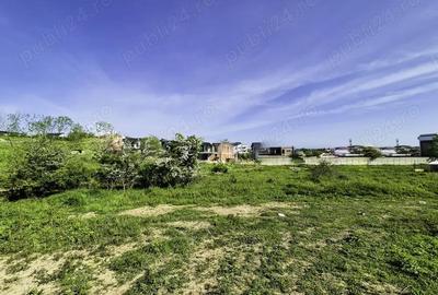 Teren de 5600 mp, în Hințești - 3