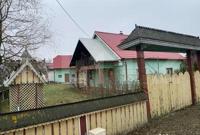 Casă cu 3 camere cu Teren 1700 Mp în Central - 12