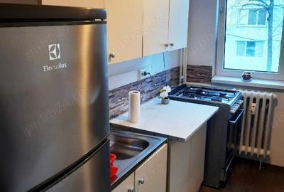 Garsonieră decomandată în Drumul Taberei