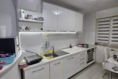 Apartament cu 3 camere în Central - 10