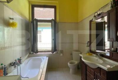 Apartament cu 2 camere semidecomandat în Central - 1