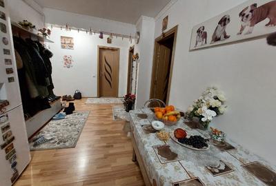 Apartament cu 3 camere semidecomandat în Florești - 4