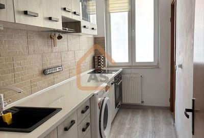 Garsonieră decomandată în Sânmartin