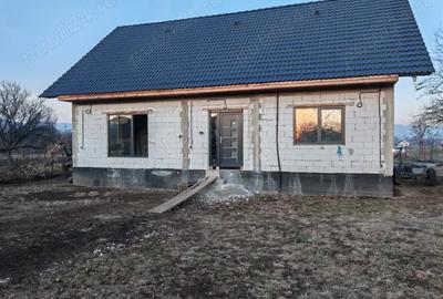 Casă cu 3 camere în Deda - 2