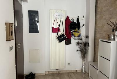 Apartament cu 4 camere decomandat în Central - 2