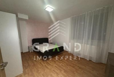 Apartament cu 2 camere semidecomandat, mobilat în Iris