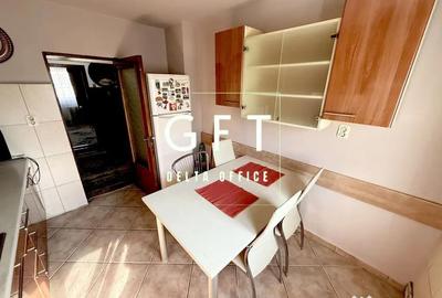 Apartament cu 3 camere decomandat în Independenței - 11
