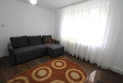 Piata 700; centrala proprie, la prima inchiriere dupa renovare. - 11