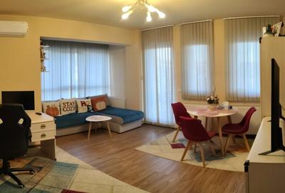 Apartament cu 2 camere semidecomandat, mobilat în Dâmbul Rotund - 8