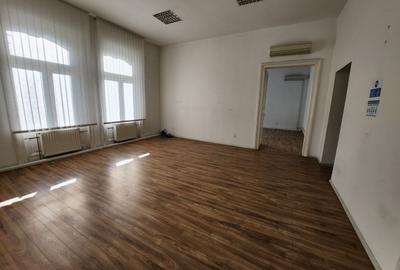 Spațiu de birouri de 200 mp de închiriat în zona Central - 5