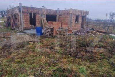 Casa 5 camere Zarnesti teren 585 mp pozitie excelenta - 1