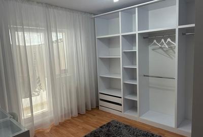 Apartament cu 3 camere în Rahova