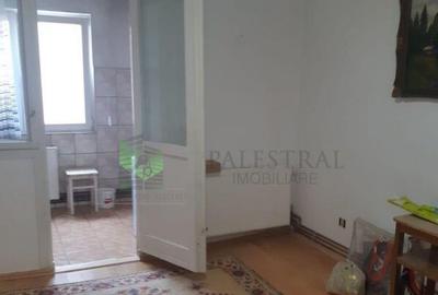 Garsoniera zona Grivitei 50.000 Euro