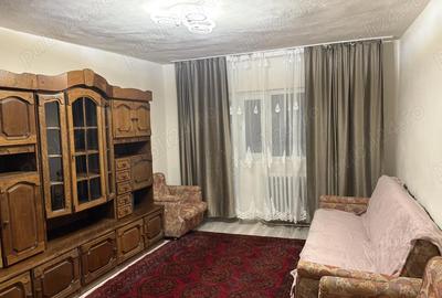 Apartament cu 2 camere decomandat în Decebal - 1